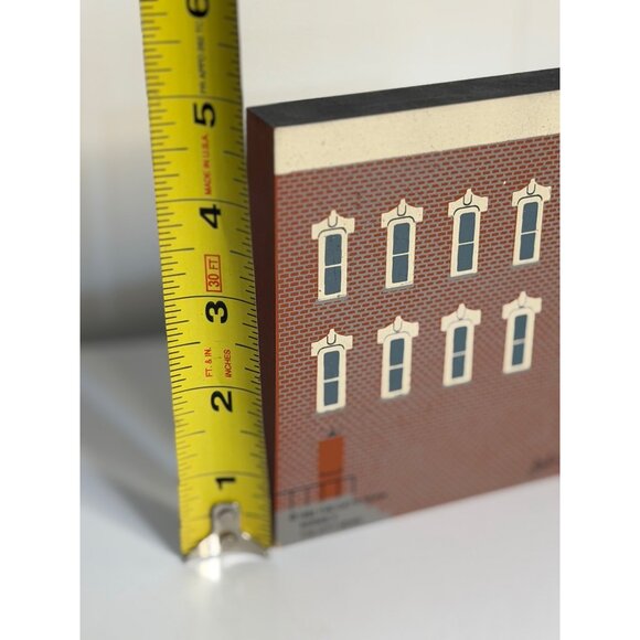 VTG 1992 Cats Meow The City News Series X Wooden Village Shelf Sitter Retired 5" - Picture 5 of 5